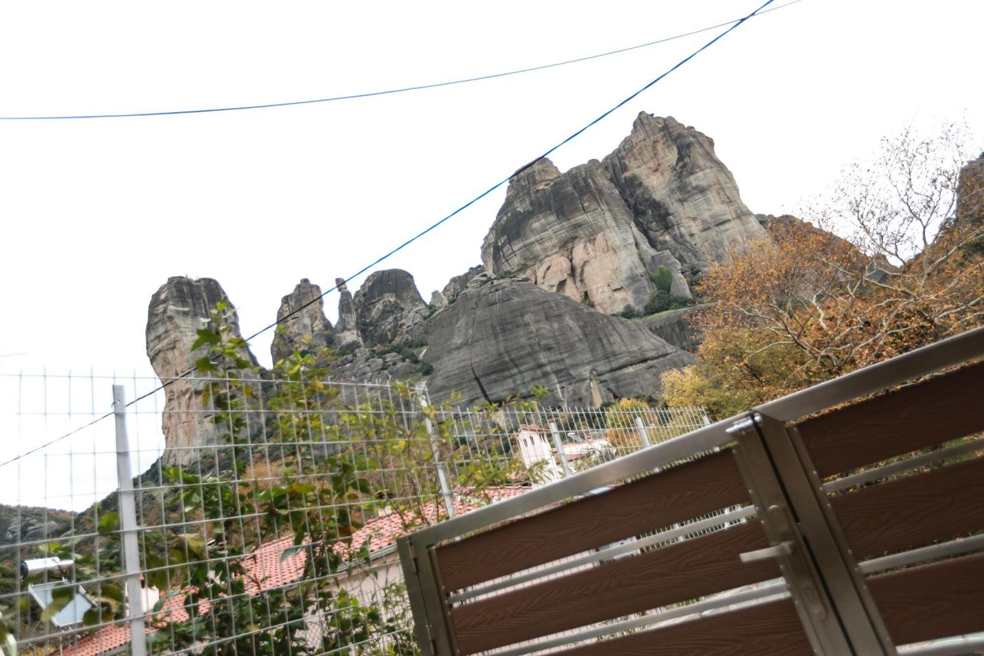 The House Under The Rocks Of Meteora 2 Διαμέρισμα Καλαμπάκα Εξωτερικό φωτογραφία